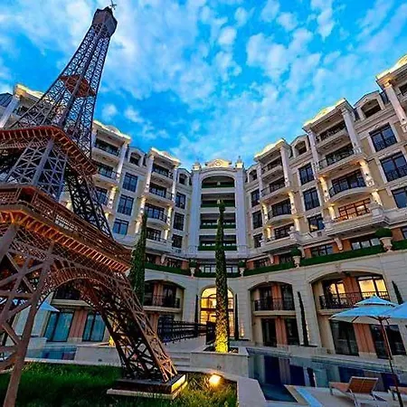 Romance Paris